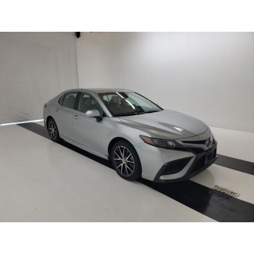 Toyota Camry  Sedan/Limuzyna 2024,  2.5 benzyna, automat - Na sprzedaż za 107 010 zł - Katowice - zdjęcie 3