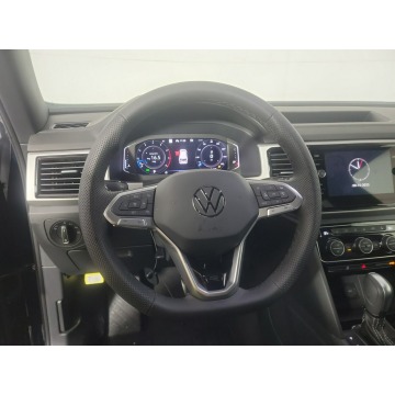 Volkswagen Atlas  SUV 2023,  3.6 benzyna, automat - Na sprzedaż za 130 380 zł - Katowice - zdjęcie 7