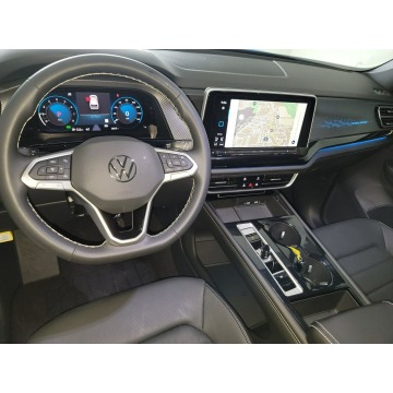 Volkswagen Atlas  SUV 2024,  2.0 benzyna, automat - Na sprzedaż za 183 270 zł - Katowice - zdjęcie 6