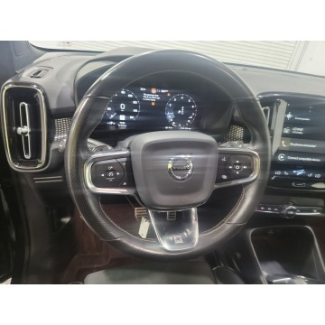 Volvo   SUV 2020,  2.0 hybryda, automat - Na sprzedaż za 100 860 zł - Katowice - zdjęcie 7