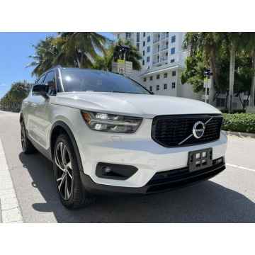 Volvo   SUV 2022,  2.0 hybryda, automat - Na sprzedaż za 118 080 zł - Katowice - zdjęcie 5