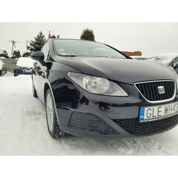 Seat Ibiza  Hatchback 2012,  1.2 benzyna - Na sprzedaż za 17 900 zł - Lębork - zdjęcie 2