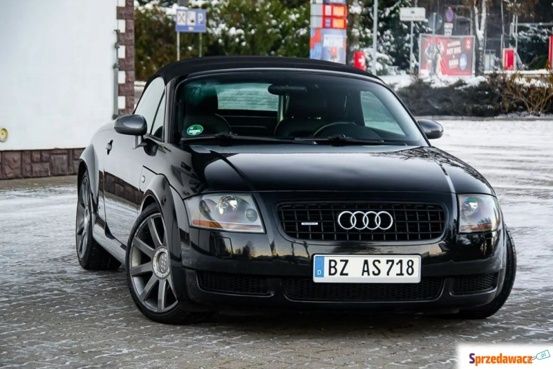 Audi TT  Kabriolet 2005,  1.8 benzyna - Na sprzedaż za 23 900 zł - Ostrów Mazowiecka