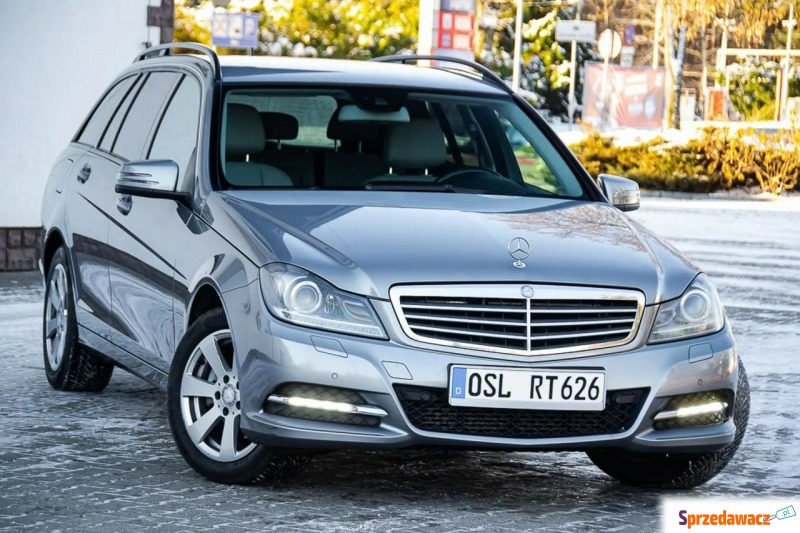 Mercedes - Benz C-klasa 2013,  2.2 diesel - Na sprzedaż za 39 900 zł - Ostrów Mazowiecka