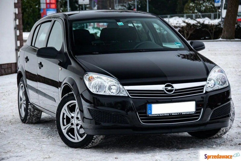 Opel Astra  Liftback 2009,  1.4 benzyna - Na sprzedaż za 17 900 zł - Ostrów Mazowiecka