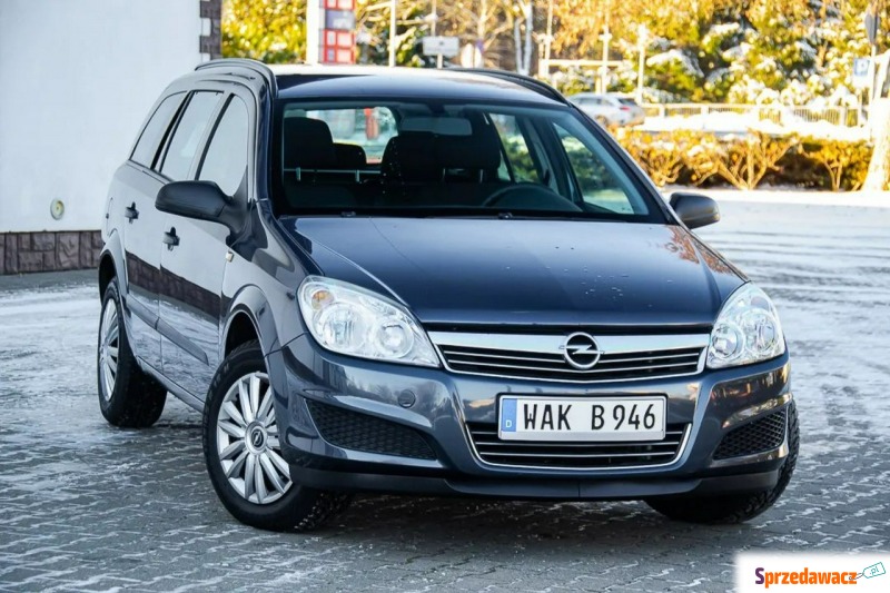 Opel Astra 2009,  1.6 benzyna - Na sprzedaż za 17 900 zł - Ostrów Mazowiecka