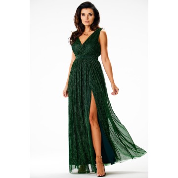 Zielona połyskująca maxi sukienka z zachwycającym dekoltem v