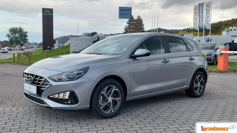 Hyundai i30  Hatchback 2022,  1.0 benzyna - Na sprzedaż za 84 900 zł - Wejherowo