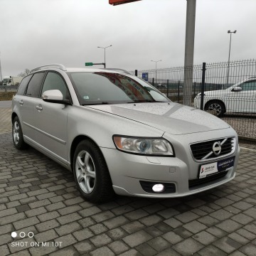 Volvo V50 - 2011