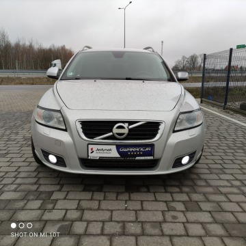 Volvo V50 2011,  1.6 diesel - Na sprzedaż za 14 800 zł - Lipówki - zdjęcie 3