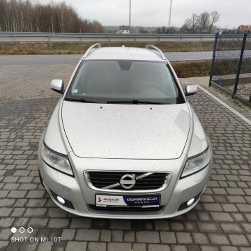 Volvo V50 2011,  1.6 diesel - Na sprzedaż za 14 800 zł - Lipówki - zdjęcie 4