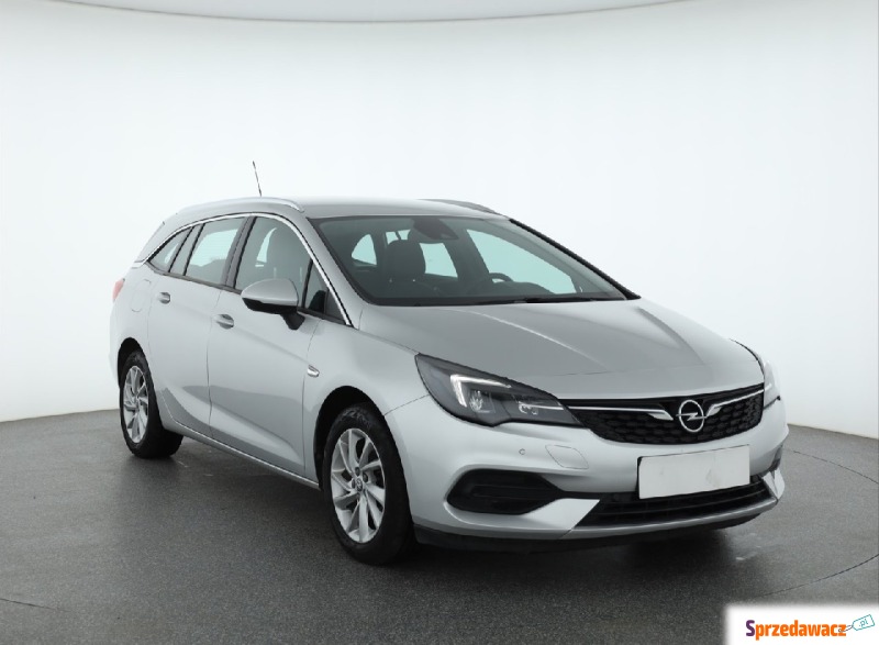 Opel Astra  Kombi 2020,  1.2 benzyna - Na sprzedaż za 46 340 zł - Piaseczno