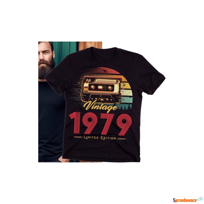 KOSZULKA NA 45 URODZINY MĘSKA VINTAGE 1979 - Bluzki, koszulki - Ludomy