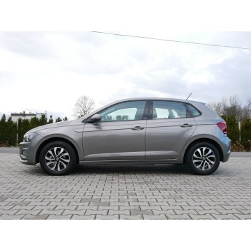 Volkswagen Polo  Hatchback 2021,  1.0 benzyna - Na sprzedaż za 59 900 zł - Goczałkowice-Zdrój - zdjęcie 2
