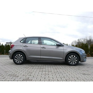 Volkswagen Polo  Hatchback 2021,  1.0 benzyna - Na sprzedaż za 59 900 zł - Goczałkowice-Zdrój - zdjęcie 7