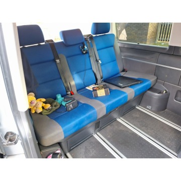Volkswagen Multivan  Minivan/Van 2004,  2.5 diesel - Na sprzedaż za 62 000 zł - Mysłowice - zdjęcie 8