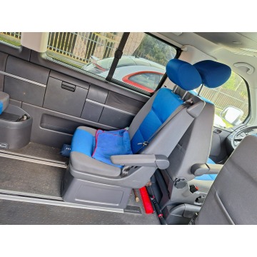 Volkswagen Multivan  Minivan/Van 2004,  2.5 diesel - Na sprzedaż za 62 000 zł - Mysłowice - zdjęcie 7