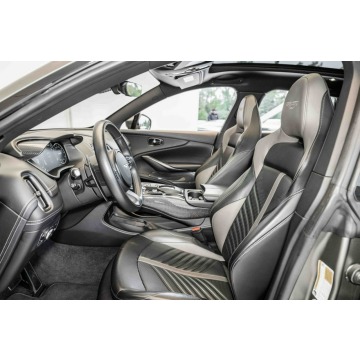 Aston Martin DBX  SUV 2023,  4.0 benzyna, automat - Na sprzedaż za 701 100 zł - Katowice - zdjęcie 7