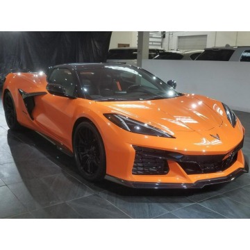 Chevrolet Corvette  Kabriolet 2023,  5.5 benzyna, automat - Na sprzedaż za 664 200 zł - Katowice - zdjęcie 4
