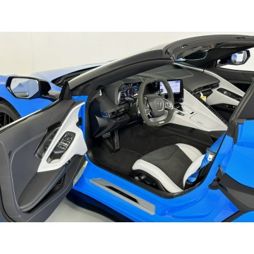 Chevrolet Corvette  Kabriolet 2023,  5.5 benzyna, automat - Na sprzedaż za 522 750 zł - Katowice - zdjęcie 8