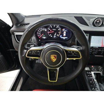 Porsche Macan  SUV 2016,  3.0 benzyna, automat - Na sprzedaż za 109 470 zł - Katowice - zdjęcie 7
