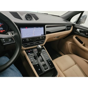 Porsche Macan  SUV 2023,  3.0 benzyna, automat - Na sprzedaż za 252 150 zł - Katowice - zdjęcie 8