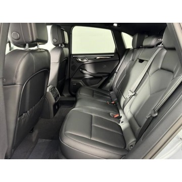 Porsche Macan  SUV 2024,  2.0 benzyna, automat - Na sprzedaż za 236 160 zł - Katowice - zdjęcie 8