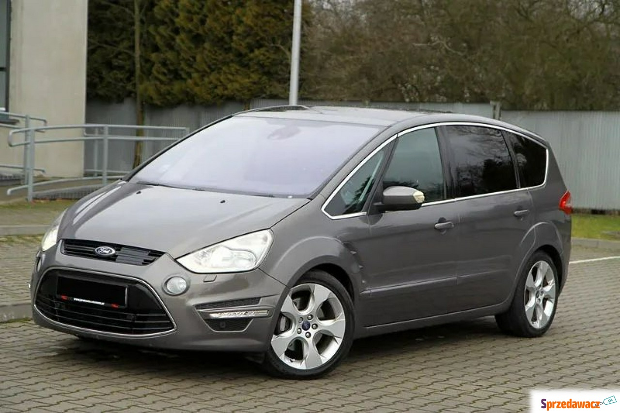 Ford S-MAX 2011