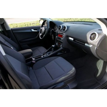 Audi A3  Liftback 2011,  1.6 diesel, automat - Na sprzedaż za 32 900 zł - Dojazdów - zdjęcie 8