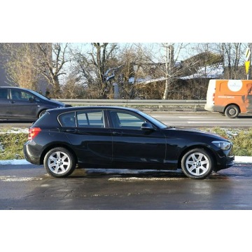 BMW Seria 1  Liftback 2011,  2.0 diesel - Na sprzedaż za 33 900 zł - Dojazdów - zdjęcie 3