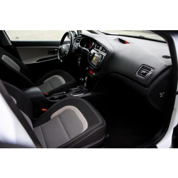 Kia Ceed 2016,  1.6 diesel, automat - Na sprzedaż za 43 900 zł - Dojazdów - zdjęcie 8