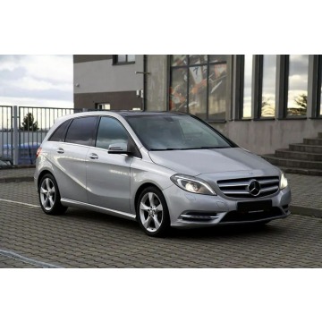 Mercedes - Benz B-klasa  Liftback 2014,  1.5 diesel, automat - Na sprzedaż za 43 900 zł - Dojazdów - zdjęcie 4