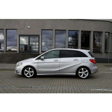 Mercedes - Benz B-klasa  Liftback 2014,  1.5 diesel, automat - Na sprzedaż za 43 900 zł - Dojazdów - zdjęcie 6