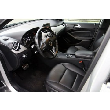 Mercedes - Benz B-klasa  Liftback 2014,  1.5 diesel, automat - Na sprzedaż za 43 900 zł - Dojazdów - zdjęcie 7
