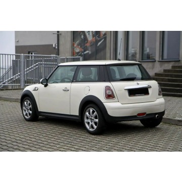 Mini ONE  Hatchback 2009,  1.4 benzyna - Na sprzedaż za 18 900 zł - Dojazdów - zdjęcie 4