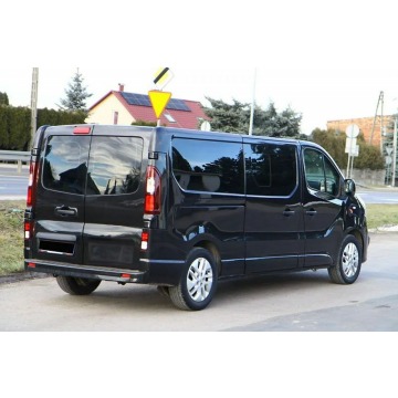Opel Vivaro  SUV 2017,  1.6 diesel - Na sprzedaż za 76 900 zł - Dojazdów - zdjęcie 2