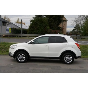 SsangYong Korando  SUV 2011,  2.0 diesel - Na sprzedaż za 26 900 zł - Dojazdów - zdjęcie 5