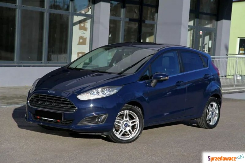 Ford Fiesta  Liftback 2014,  1.4 benzyna+LPG - Na sprzedaż za 27 900 zł - Dojazdów
