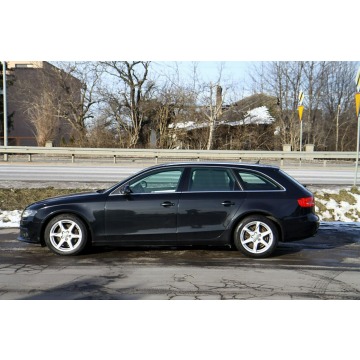 Audi A4 2010,  2.0 diesel - Na sprzedaż za 34 900 zł - Dojazdów - zdjęcie 6