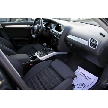 Audi A4 2010,  2.0 diesel - Na sprzedaż za 34 900 zł - Dojazdów - zdjęcie 8