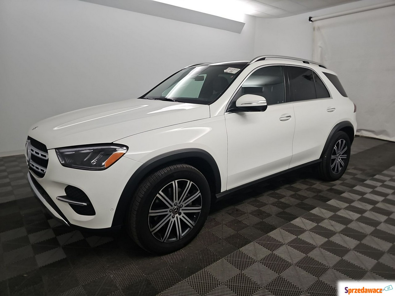 Mercedes - Benz GLE-klasa 2024