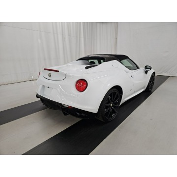 Alfa Romeo 4C  Coupe/Sportowy 2016,  1.7 benzyna, automat - Na sprzedaż za 207 870 zł - Katowice - zdjęcie 4