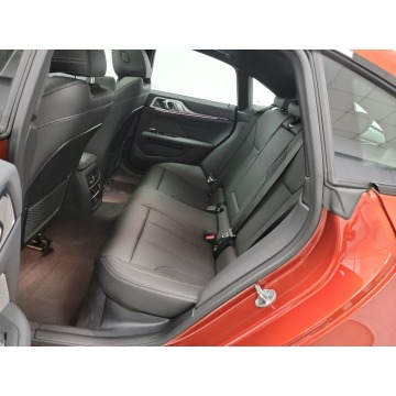 BMW Seria 4  Sedan/Limuzyna 2024,  3.0 benzyna, automat - Na sprzedaż za 198 030 zł - Katowice - zdjęcie 11