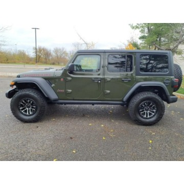 Jeep Wrangler  SUV 2024,  3.6 benzyna, automat - Na sprzedaż za 185 730 zł - Katowice - zdjęcie 2