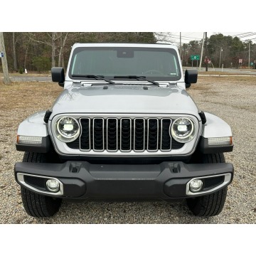 Jeep Wrangler  SUV 2024,  2.0 benzyna, automat - Na sprzedaż za 161 130 zł - Katowice - zdjęcie 2
