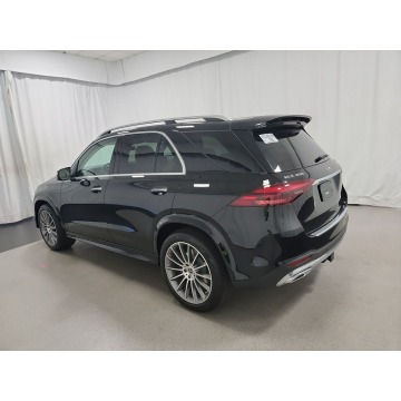 Mercedes - Benz GLE-klasa  SUV 2024,  2.0 benzyna, automat - Na sprzedaż za 225 090 zł - Katowice - zdjęcie 4