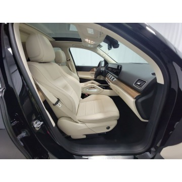 Mercedes - Benz GLE-klasa  SUV 2024,  2.0 benzyna, automat - Na sprzedaż za 225 090 zł - Katowice - zdjęcie 9