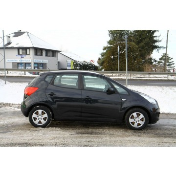 Kia Venga  Hatchback 2010,  1.4 benzyna - Na sprzedaż za 19 900 zł - Dojazdów - zdjęcie 5