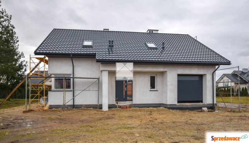 Sprzedam dom Dąbrówki - ,  pow.  153 m2,  działka:   1081 m2