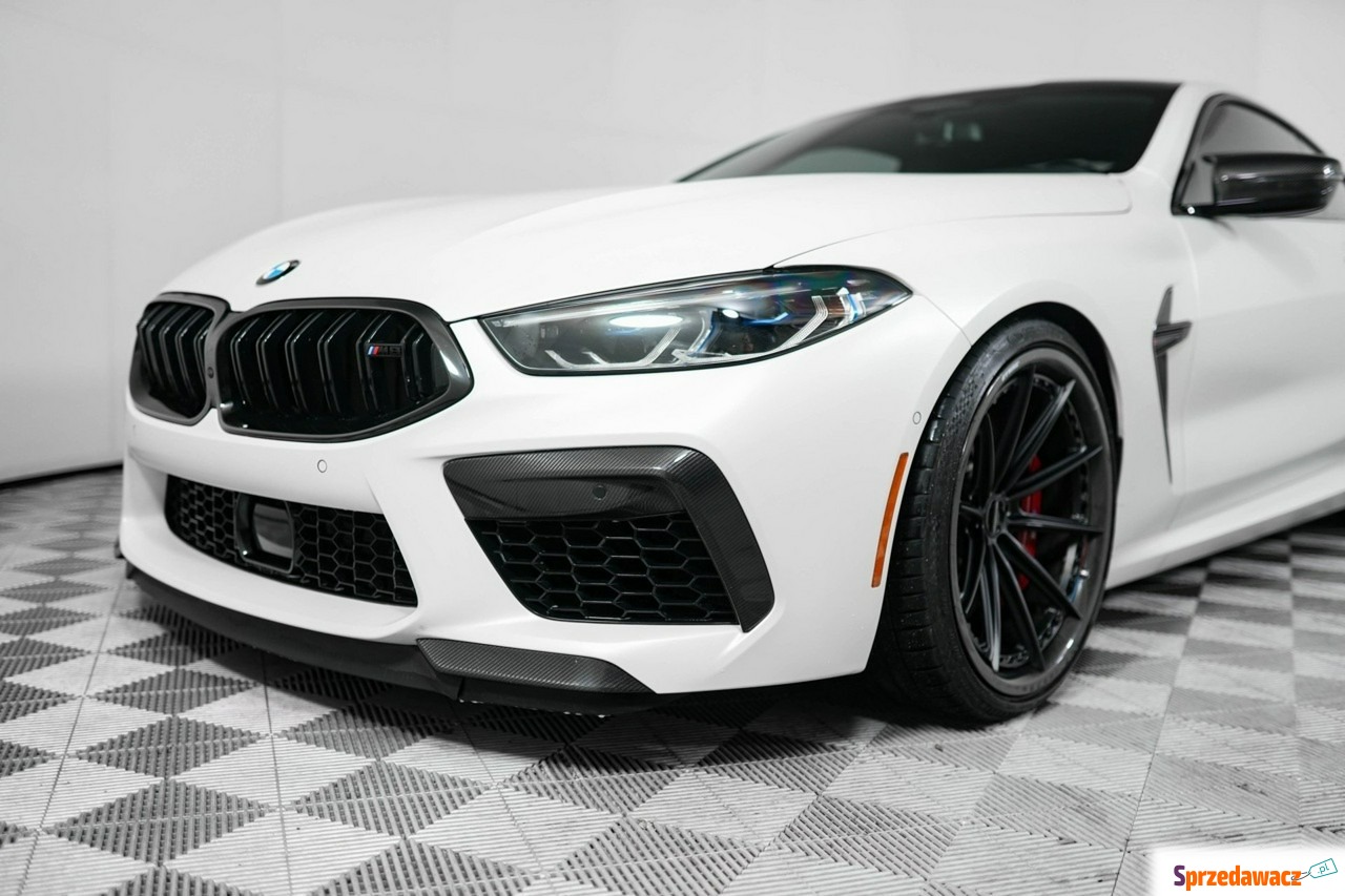 BMW M8 2024